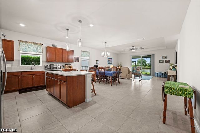 43022 Wiregrass LN, Punta Gorda, FL 33982