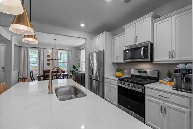 1011 Swamp Harrier Avenue, Ravenel, SC 29470