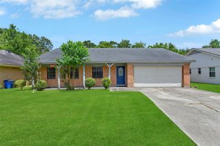 206 Ron Circle, Friendswood, TX 77546