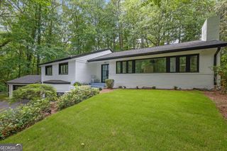 2858 Mornington Drive NW, Atlanta, GA 30327
