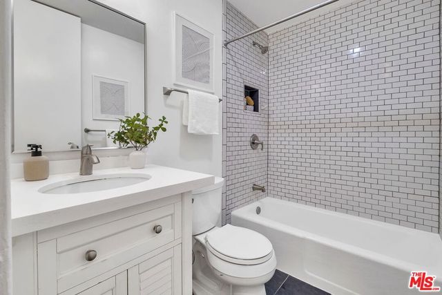 6505 Green Valley Circle 103, Culver City, CA 90230