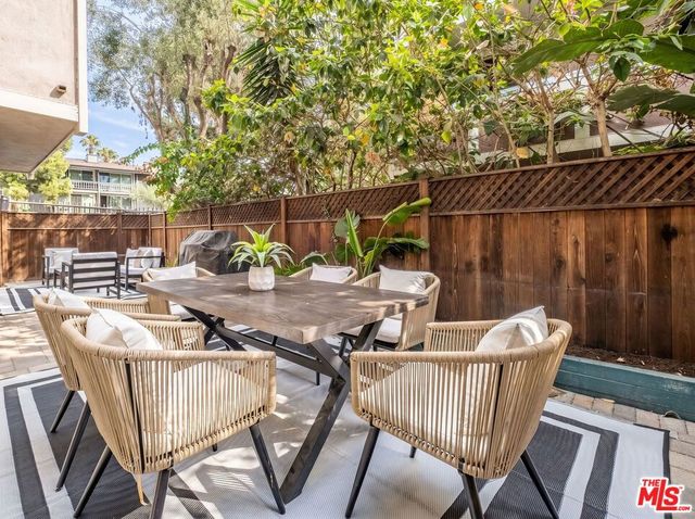 6505 Green Valley Circle 103, Culver City, CA 90230