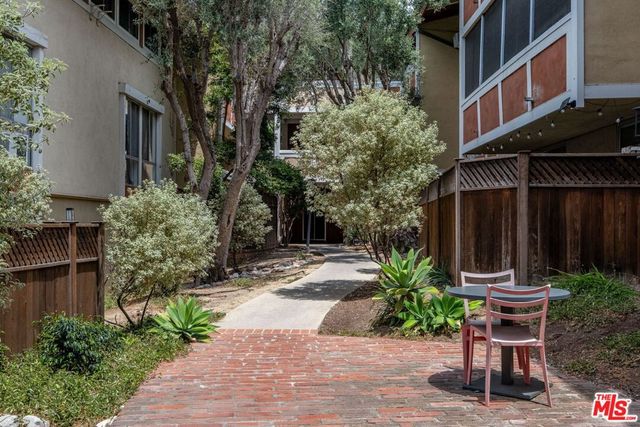 6505 Green Valley Circle 103, Culver City, CA 90230