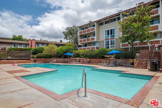 6505 Green Valley Circle 103, Culver City, CA 90230