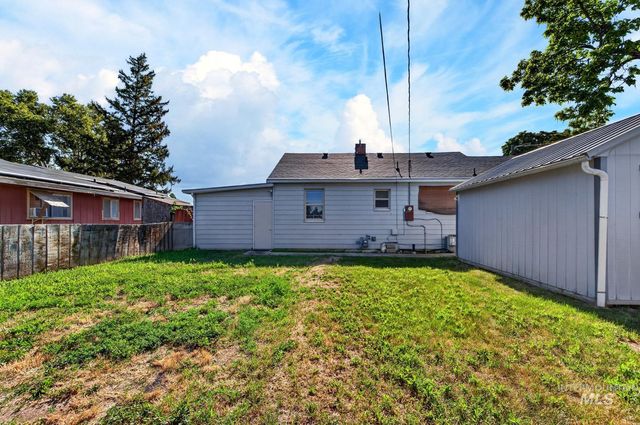 2624 College Ave, Caldwell, ID 83605