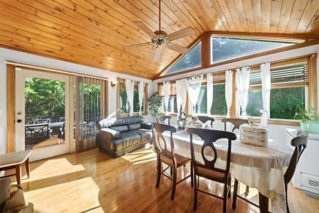 115 Arrowhead Dr, Bridgewater, MA 02324