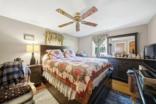 115 Arrowhead Dr, Bridgewater, MA 02324