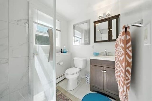 115 Arrowhead Dr, Bridgewater, MA 02324