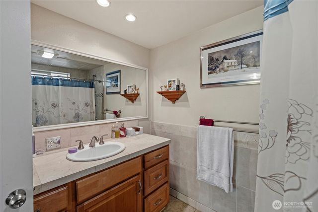 1903 S Wall Street, Mount Vernon, WA 98273