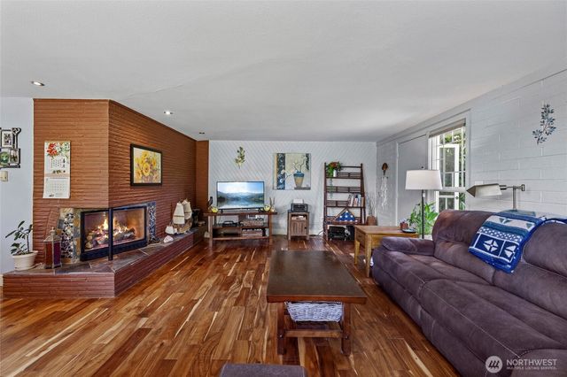 1903 S Wall Street, Mount Vernon, WA 98273