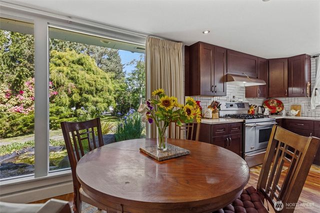 1903 S Wall Street, Mount Vernon, WA 98273