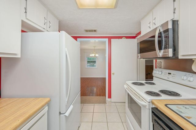 578 E Williams Avenue, Crestview, FL 32539