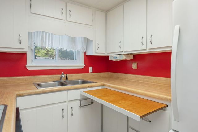 578 E Williams Avenue, Crestview, FL 32539