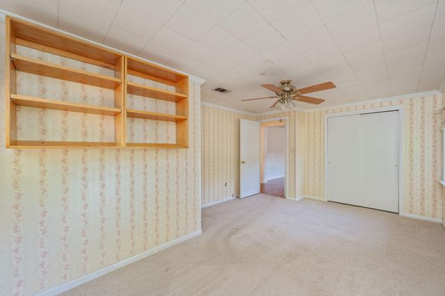 578 E Williams Avenue, Crestview, FL 32539