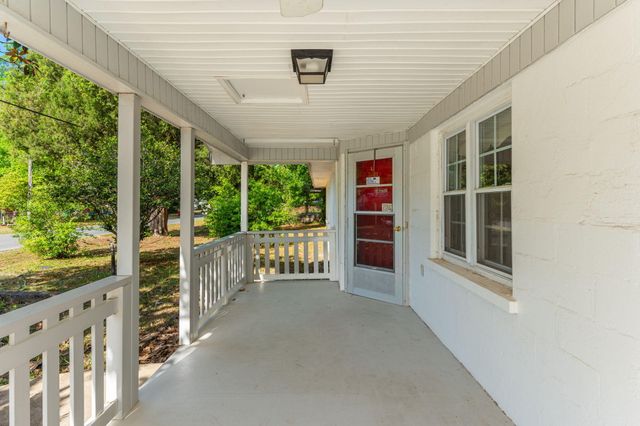 578 E Williams Avenue, Crestview, FL 32539