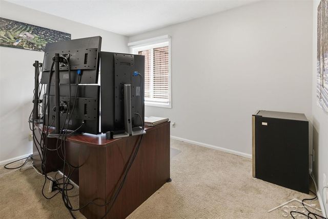 4905 Grandview Circle, Midland, MI 48640