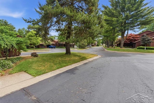 4905 Grandview Circle, Midland, MI 48640