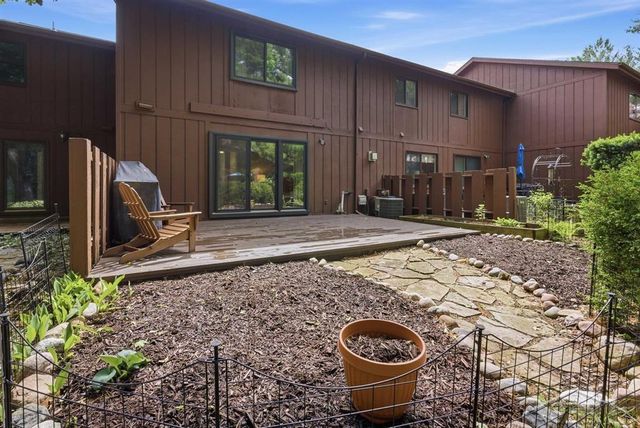 4905 Grandview Circle, Midland, MI 48640