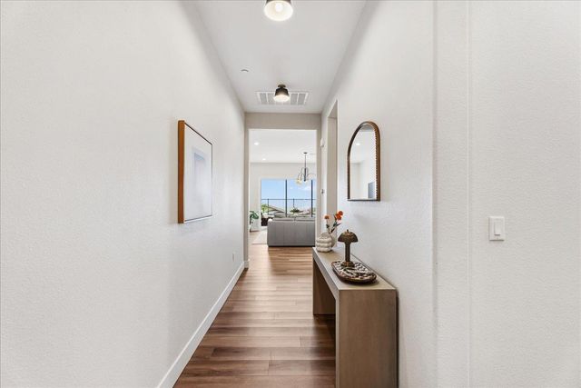 3381 Rock Springs Ranch Dr, Folsom, CA 95630