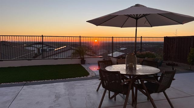 3381 Rock Springs Ranch Dr, Folsom, CA 95630