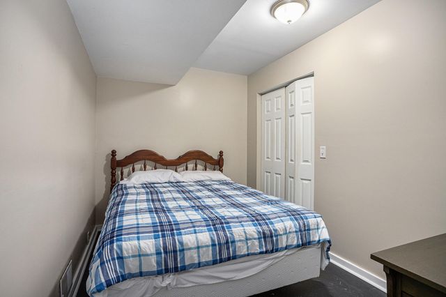 917 Elm Street, Colon Vllg, MI 49040