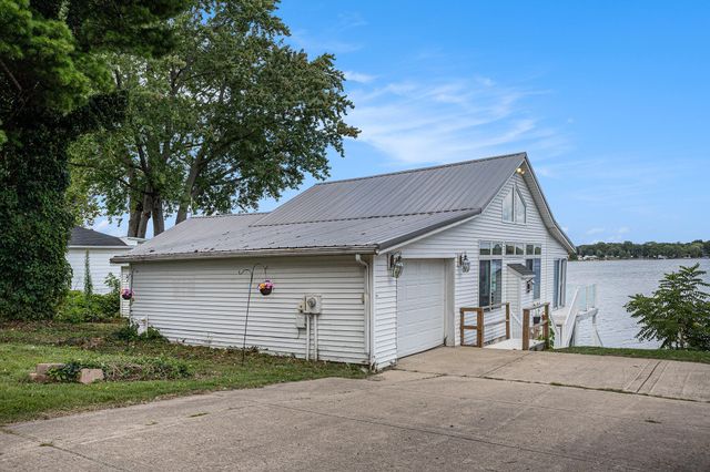 917 Elm Street, Colon Vllg, MI 49040