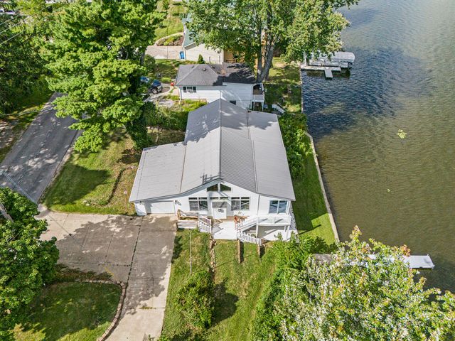 917 Elm Street, Colon Vllg, MI 49040