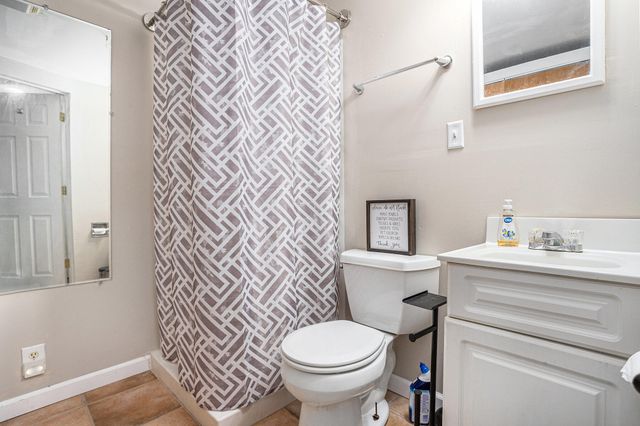 917 Elm Street, Colon Vllg, MI 49040