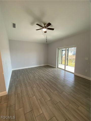 2213 Hogan DR, Lehigh Acres, FL 33973