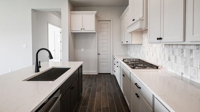 3915 Melody RD, Lockhart, TX 78644