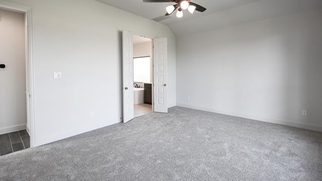 3915 Melody RD, Lockhart, TX 78644