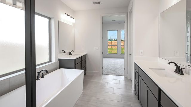 3915 Melody RD, Lockhart, TX 78644