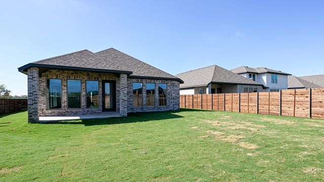 3915 Melody RD, Lockhart, TX 78644