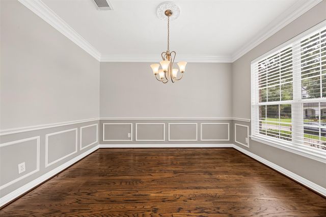 6 Villa Canyon Place, The Woodlands, TX 77382