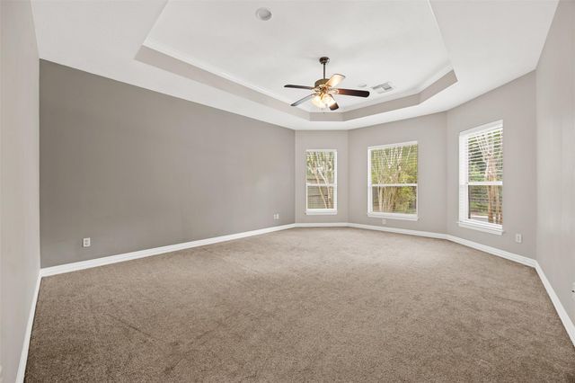 6 Villa Canyon Place, The Woodlands, TX 77382