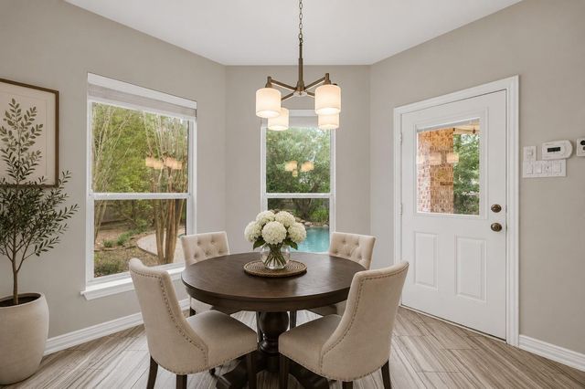 6 Villa Canyon Place, The Woodlands, TX 77382