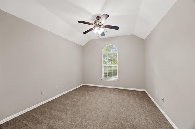 6 Villa Canyon Place, The Woodlands, TX 77382