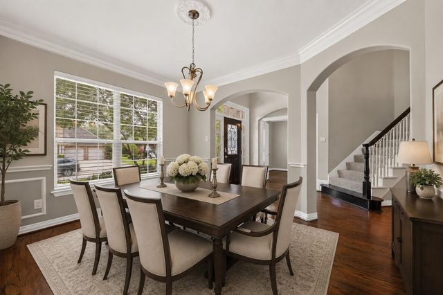 6 Villa Canyon Place, The Woodlands, TX 77382