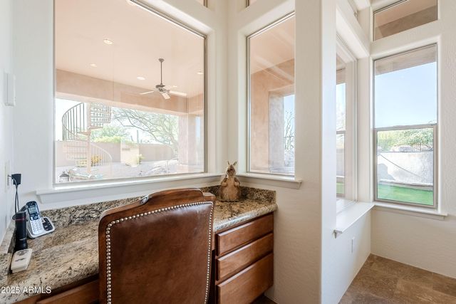 8392 E EAGLE FEATHER Road, Scottsdale, AZ 85266