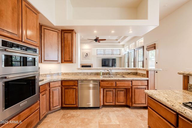 8392 E EAGLE FEATHER Road, Scottsdale, AZ 85266