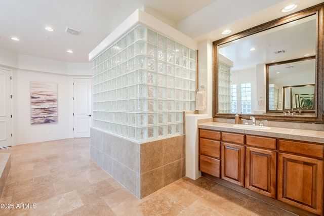 8392 E EAGLE FEATHER Road, Scottsdale, AZ 85266