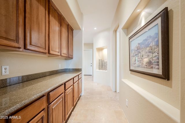 8392 E EAGLE FEATHER Road, Scottsdale, AZ 85266