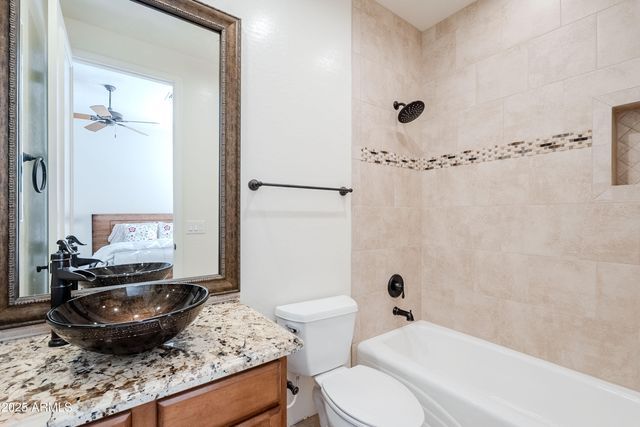 8392 E EAGLE FEATHER Road, Scottsdale, AZ 85266