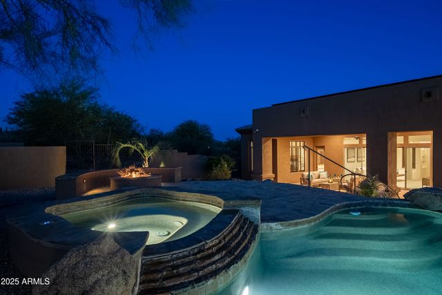 8392 E EAGLE FEATHER Road, Scottsdale, AZ 85266