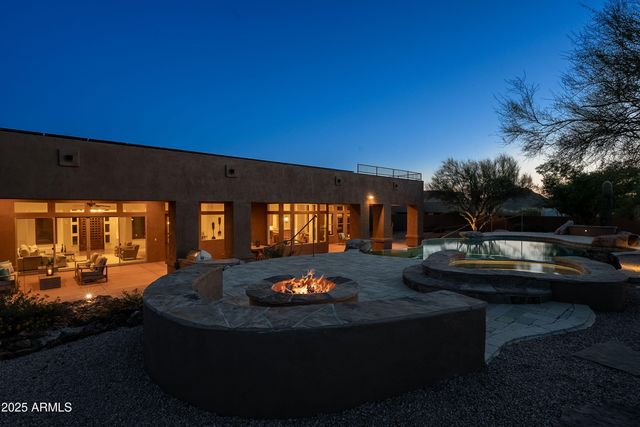 8392 E EAGLE FEATHER Road, Scottsdale, AZ 85266