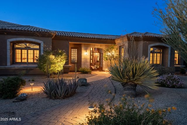 8392 E EAGLE FEATHER Road, Scottsdale, AZ 85266