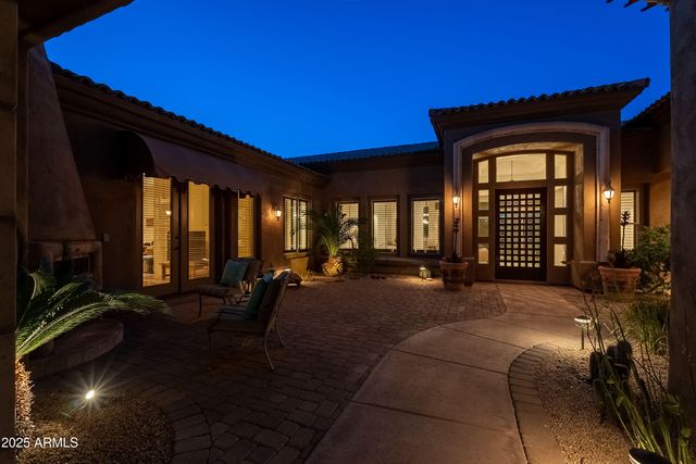 8392 E EAGLE FEATHER Road, Scottsdale, AZ 85266