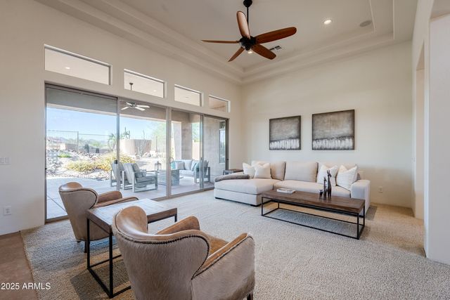 8392 E EAGLE FEATHER Road, Scottsdale, AZ 85266