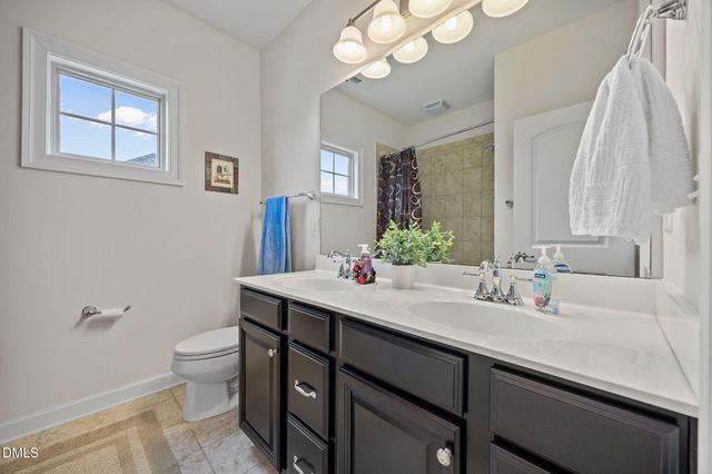 8512 Broderick Place, Cary, NC 27519
