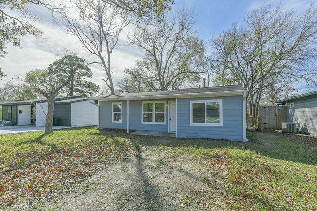 510 S Utah Street, La Porte, TX 77571